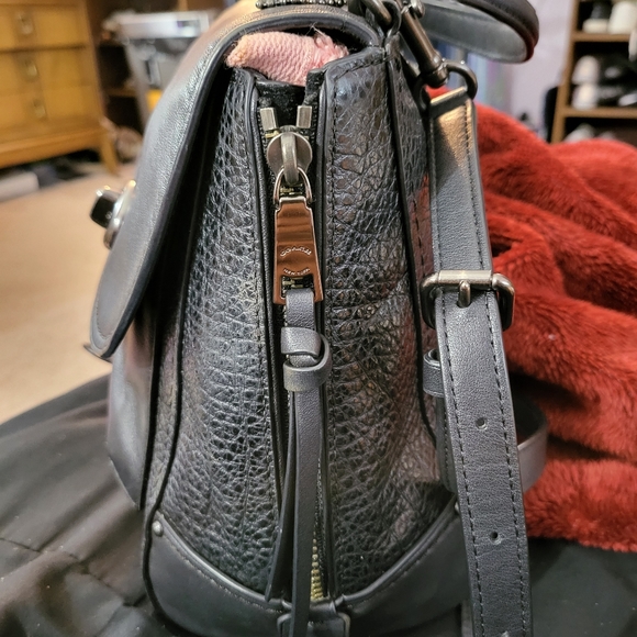 Coach convertable backpack - Picture 4 of 6